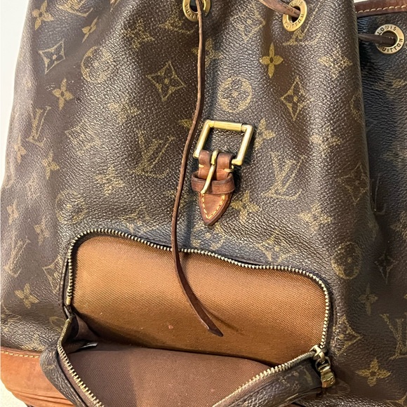 Louis Vuitton Monogram Montsouris Backpack - Picture 3 of 6